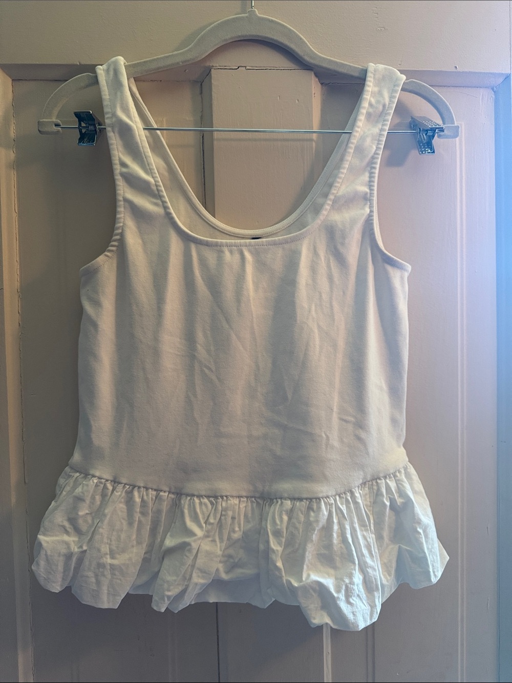 H&M White Ruffle Hem Tank Top